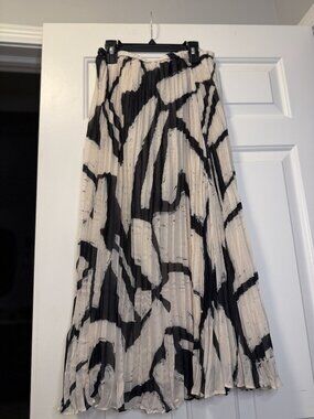 Cloth & Stone Abstract Print Pleated Maxi Skirt Size S